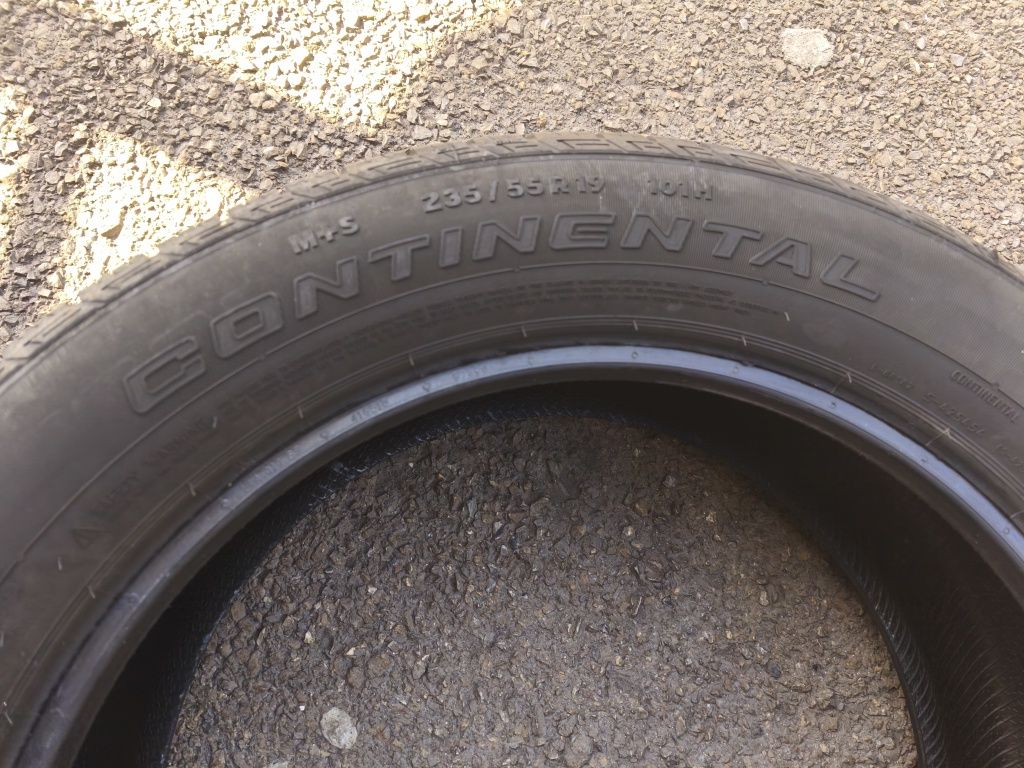 235/55/19" 4бр Continental cross contact lx sport,dot4522,7-8mm