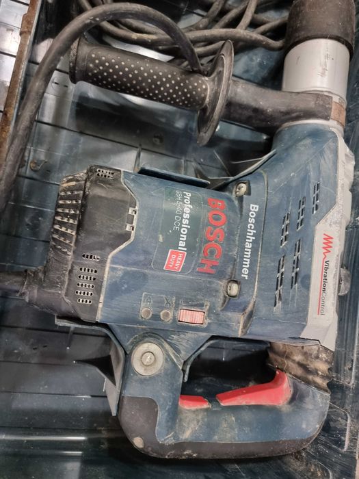 Перфоратор Bosch Professional GBH 5-40 DCE