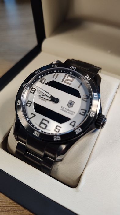 Часовник Victorinox Chrono XLS MT