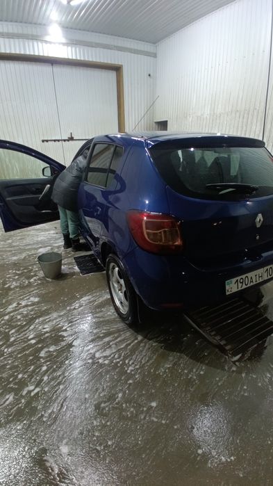 П р о д а м  а в т о м а б и л ь