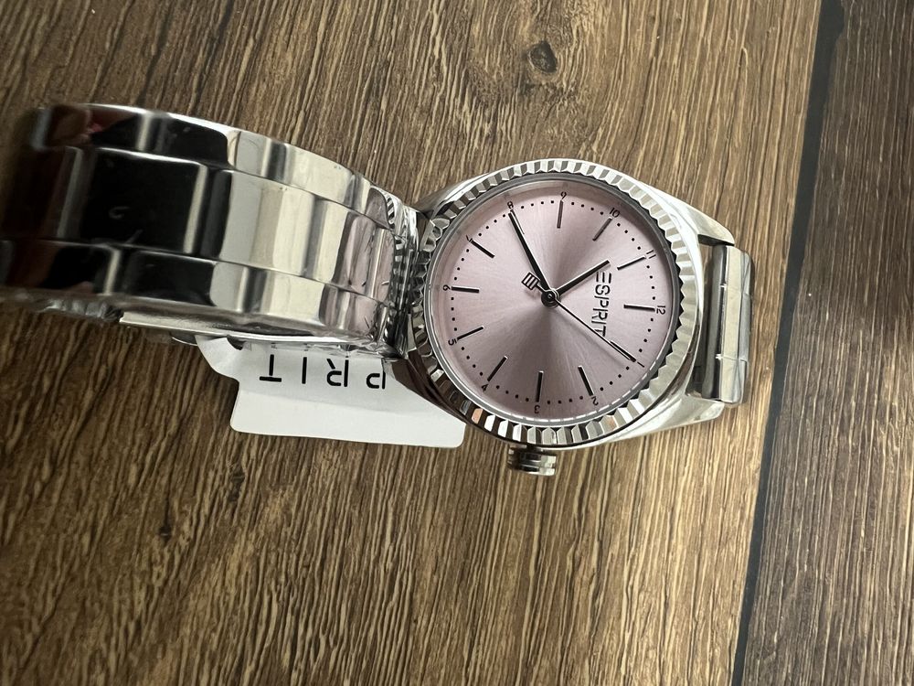 Esprit (ОРИГИНАЛЕН) Дамски часовник от неръждаема стомана Сребрист