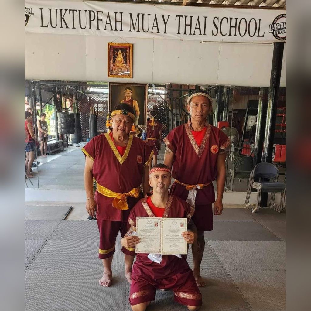 Cursuri personale  și antrenamente de Muay Thai / Muay Boran