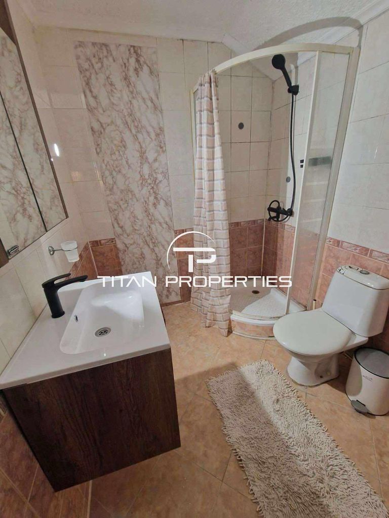 Дава се под наем Етаж от къща в Варна, м-т Траката - 50 кв.м за 425 € - Снимка #7
