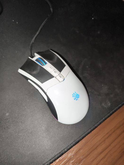 Продам мышку Bloody W90 Max