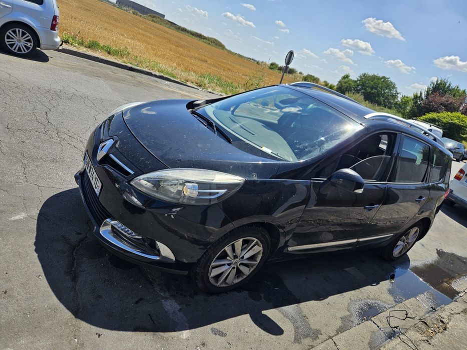 Renault acenic.
