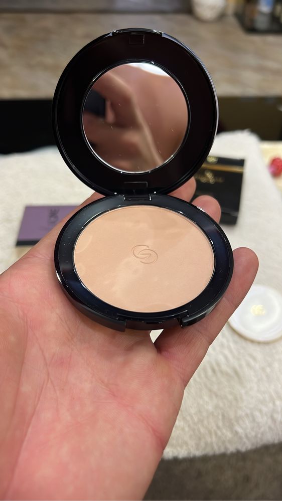 Oriflame Giordani pudra compacta noi!!!