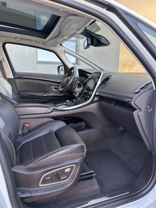 Renault Espace / Initiale Paris / Accept unele variante auto