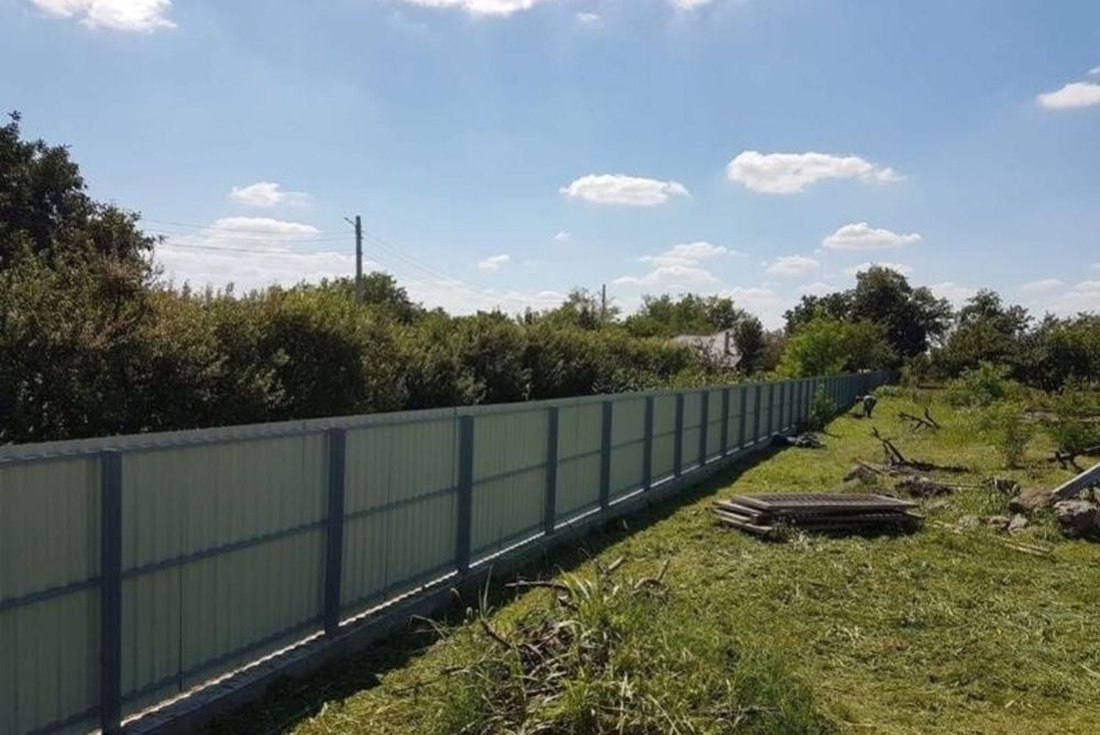 Vând garduri plasa,șapcă metalica,tip jaluzea,tabla cutata .