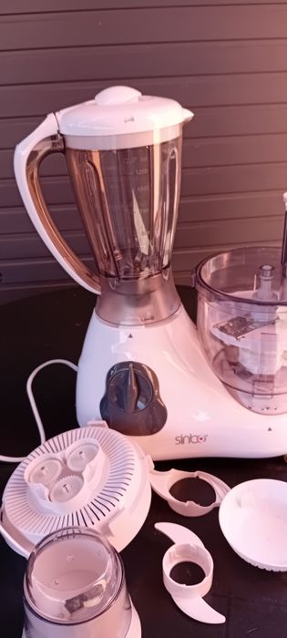 Robot bucatarie multifuncțional
