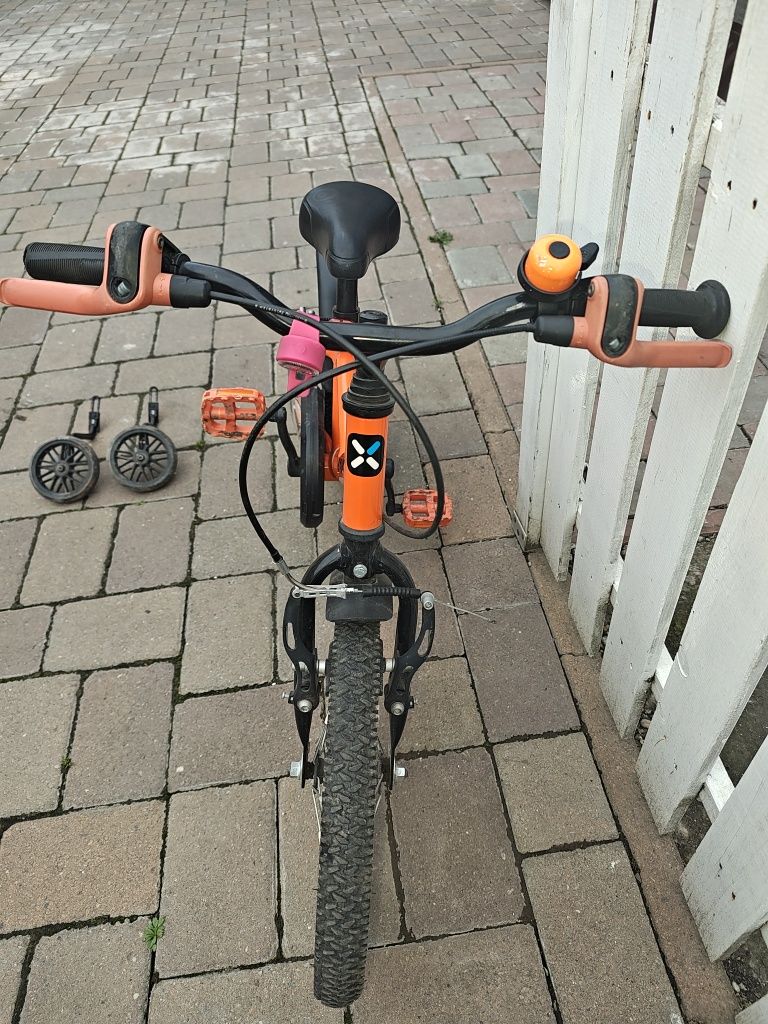 Bicicleta copii cu roti ajutătoare detasabile