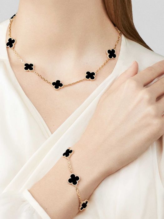 Van Cleef & Arpels VCA Rose Black Onyx 10 Motifs Alhambra Дамско Колие