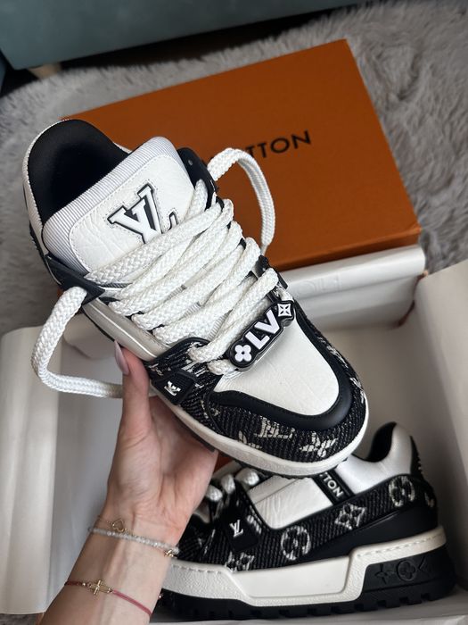 Louis Vuitton Maxi сникърски