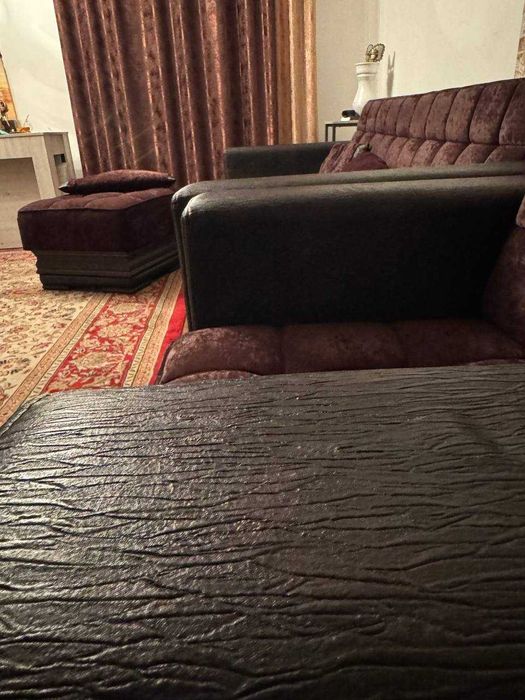 Диван, два кресла, пуфик
