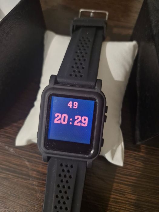 MP3-плеер + наручные часы