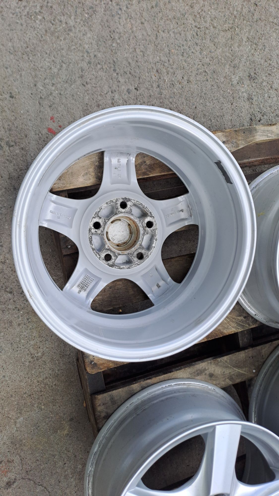 15" 5X114.3mm Enzo, 5х114.3мм Немски Алуминиеви джанти