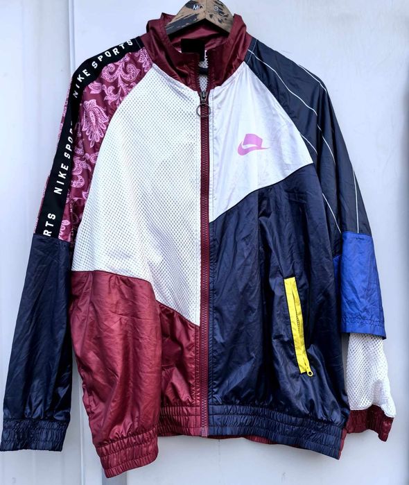 Nike NSW уникален оригинален дамски екип М/Л размер