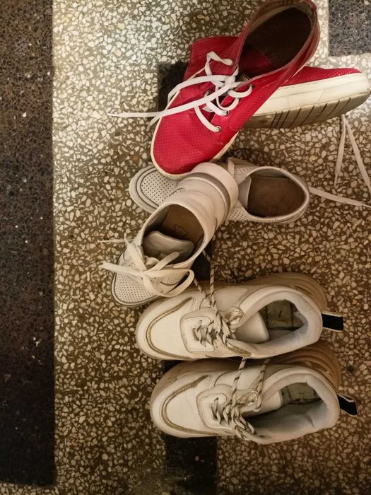 естествена кожа маратонки са 23.5 см и обувки по 5 лв за Пловдив!