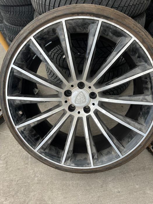 Продавам оригинални джанти  AMG 22