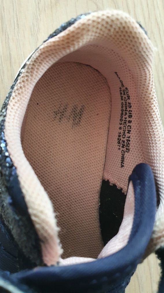 H&M Adidasi Sneakers fetite mar 25 talpa spuma arici s buna Curier OLX