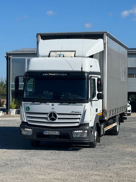 Vand mercedes atego 818 prelata automat lift variante