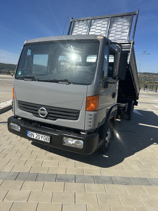 Nissan Atleon 35-15 150 cai