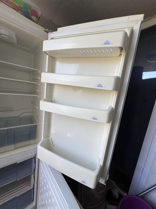 Frigider cu doua usi Beko