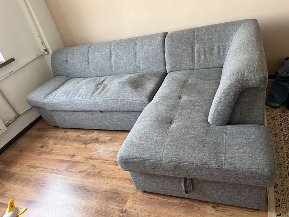 СРОЧНО Продам диван угловой