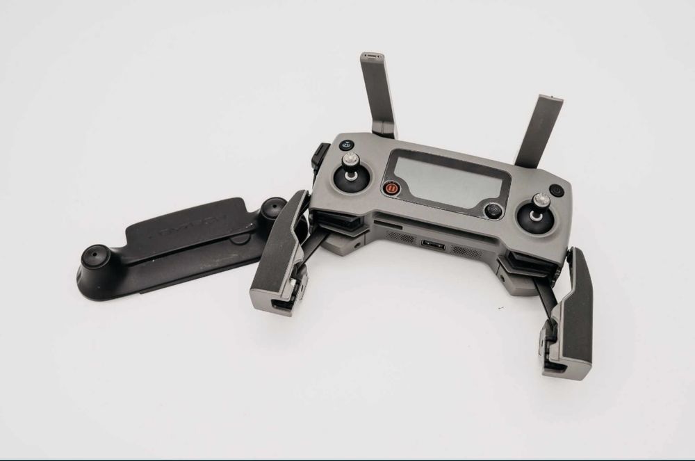 Drona dji mavic 2 zoom + 1 baterie