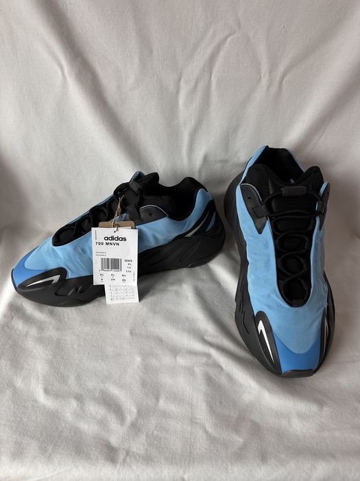 Adidas Yeezy 700 MNVN,marime 42