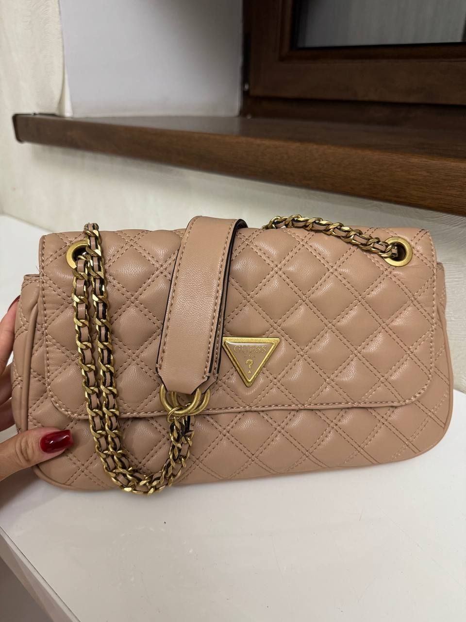 Сумка GUESS  USA, оригинал, в отличном состоянии.