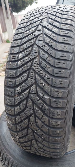 Anvelope Toyota Rav4