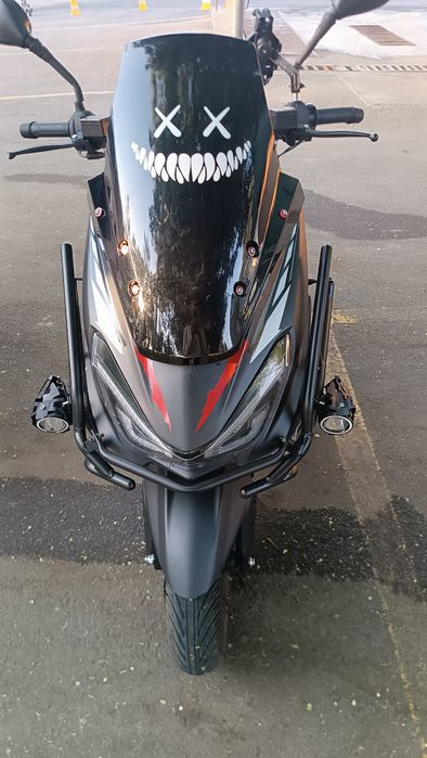 Skuter Tiger Rangi qora