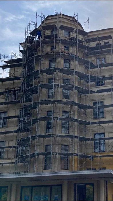 Inchiriere si montaj schela metalica