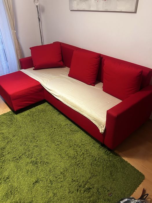 Canapea extensibila Ikea