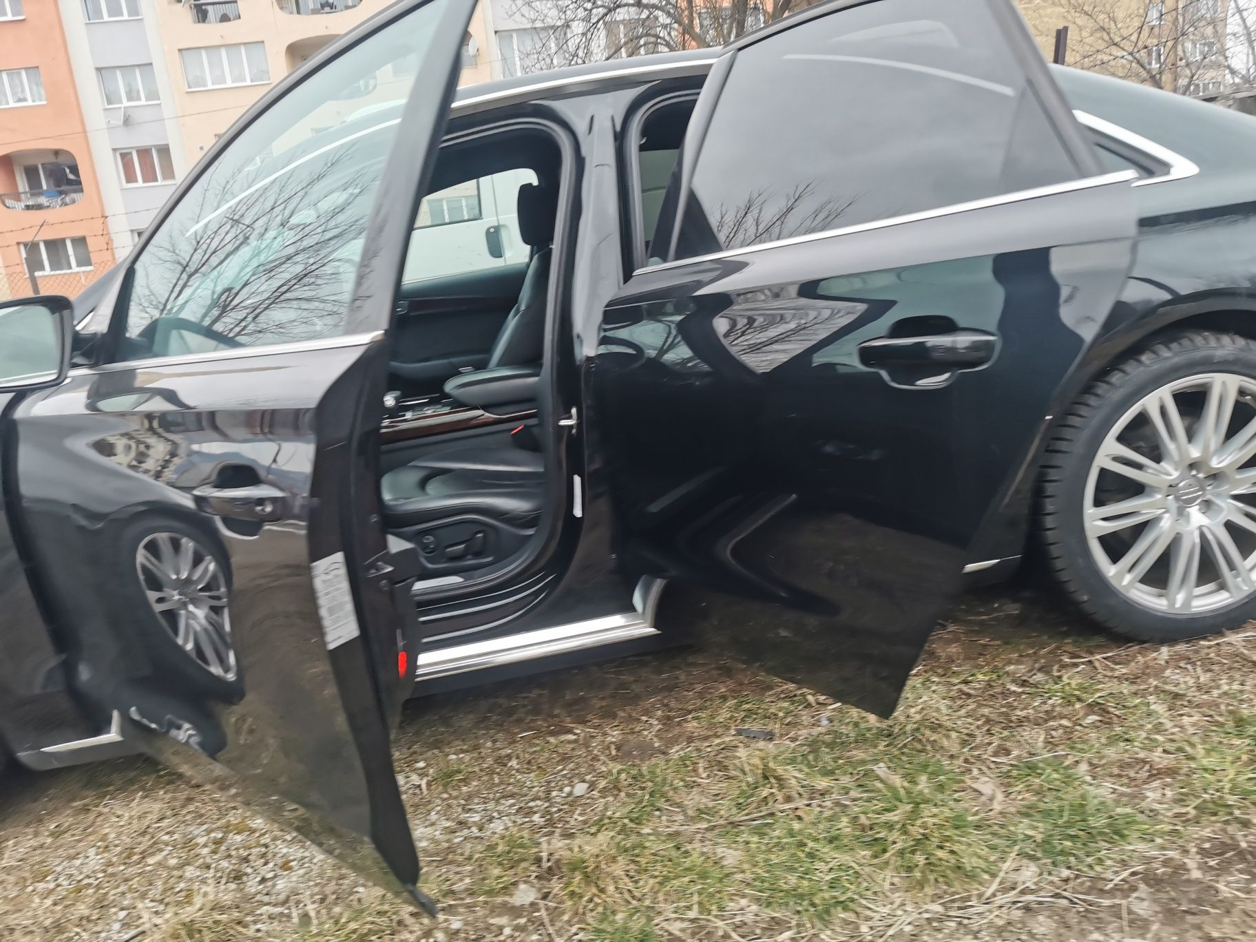 Audi a8 d4  на части 3 TDI