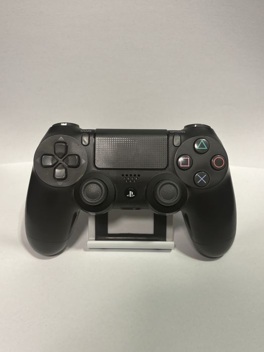 MDM vinde: Controller PS4/Maneta PS4, Negru.