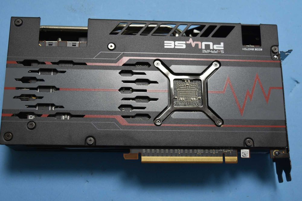 Sapphire Pulse Radeon RX 5700 XT 8 GB GDDR6 - Видео карта за игри