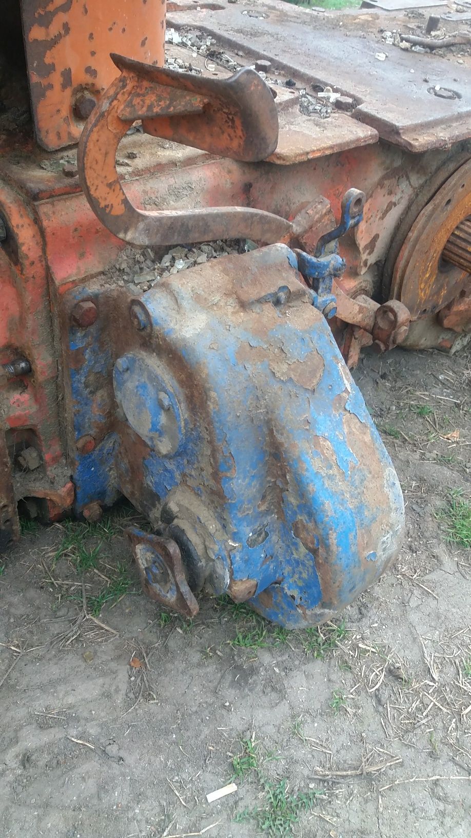 Piese tractor și remarcă