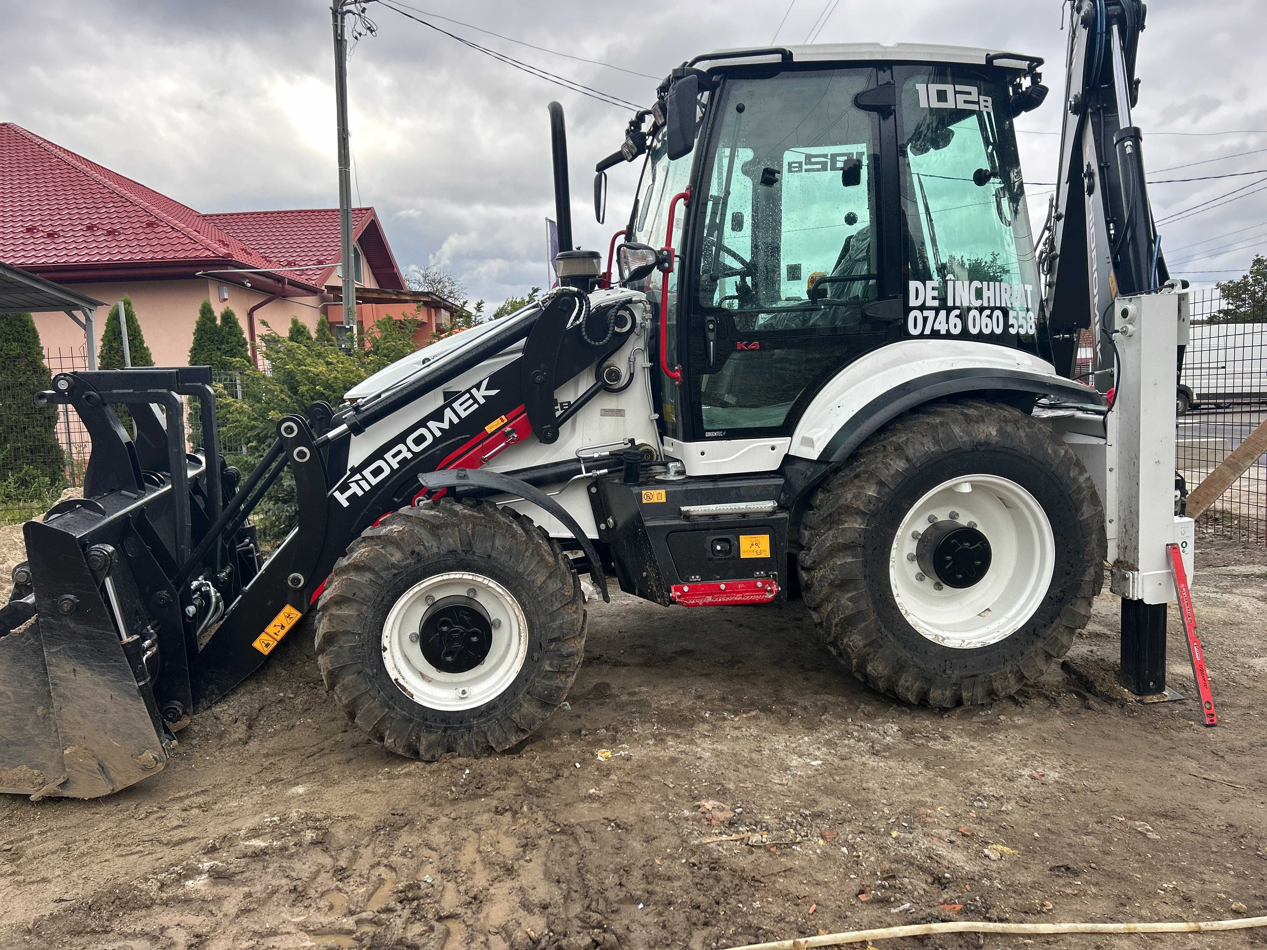 Inchiriez Buldoexcavator, Miniexcavator