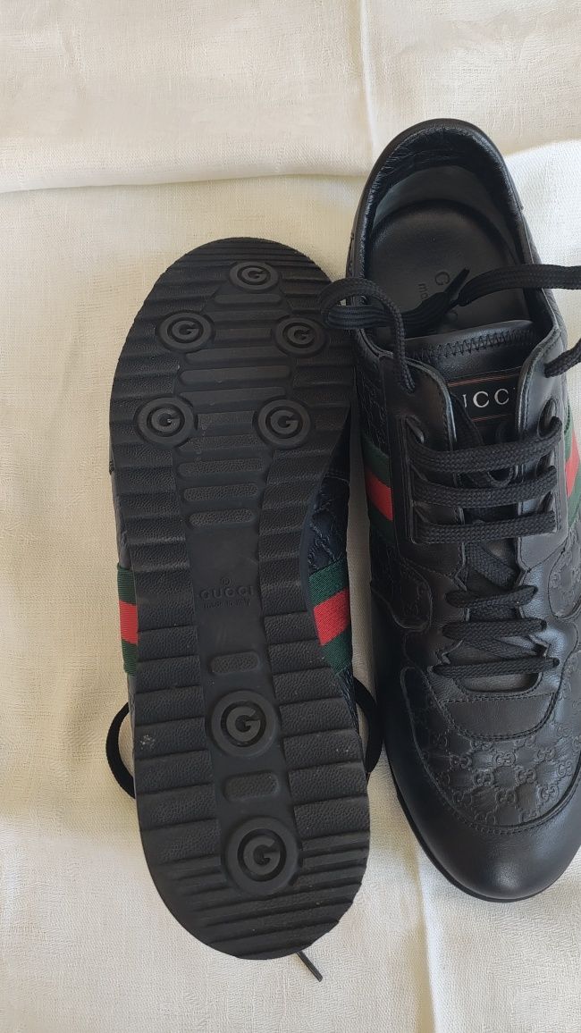 Спортни обувки GUCCI