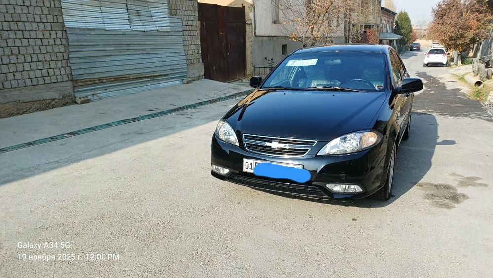 Lasetti avtomat 2022 yil toza