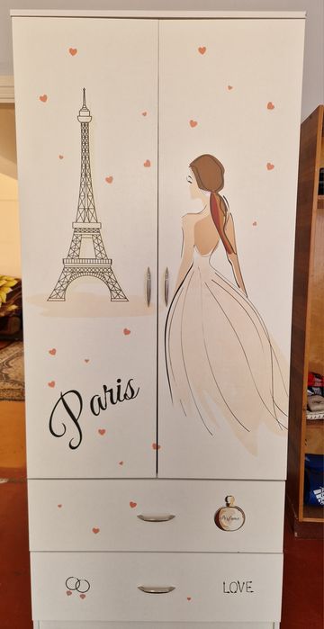 Шкаф для одежды и кровать с рисунком "Paris"
