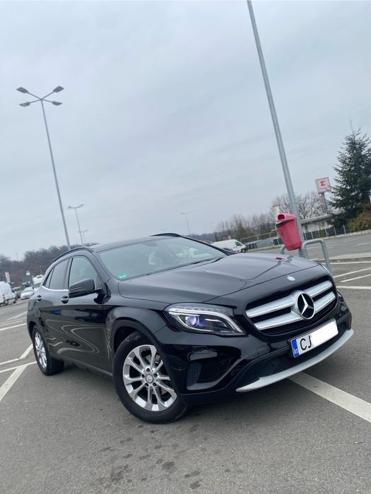 Vând Mercedes-Benz GLA 200 Impecabil! 201.600km reali cu Istoric!