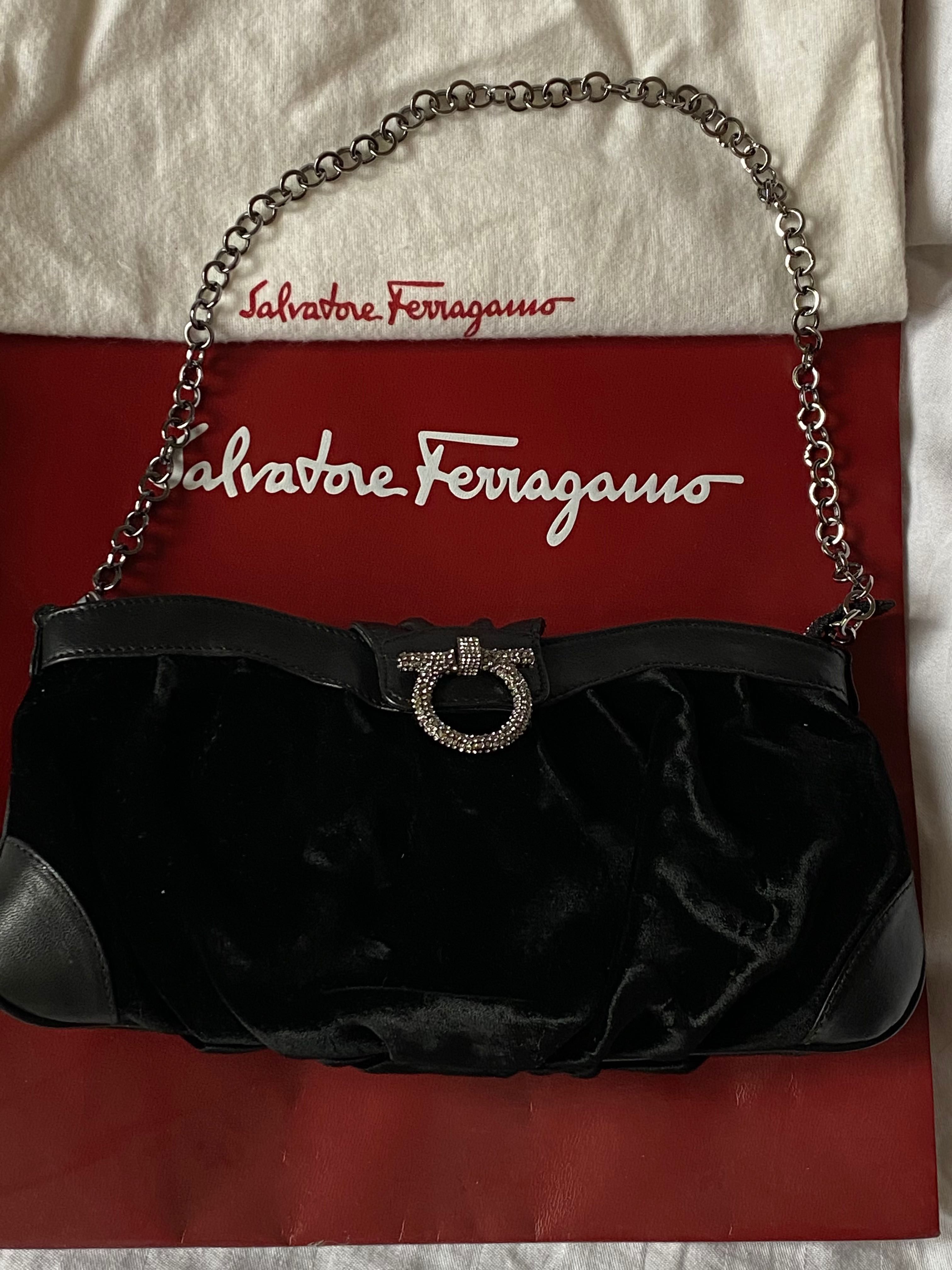 Geanta Ferragamo