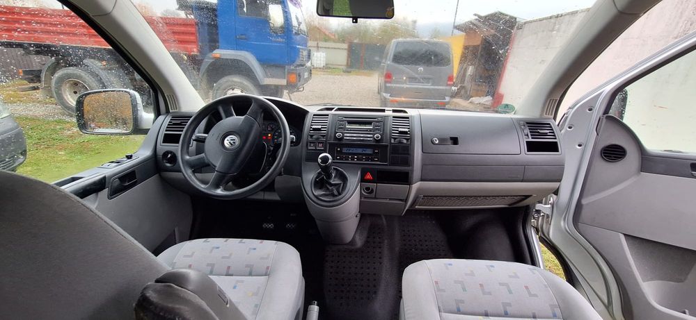 Vw caravelle transporter 1.9