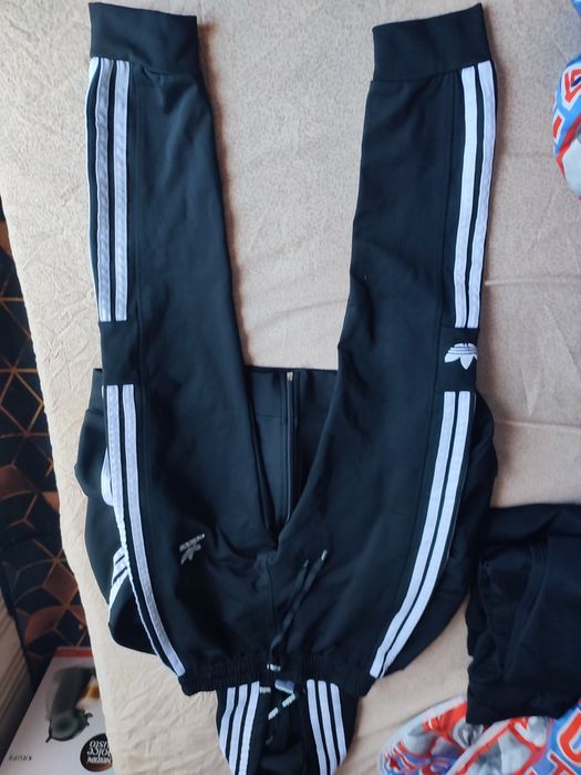 Екип Адидас с размер