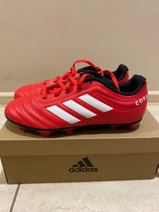 Бутонки, нови не обувани