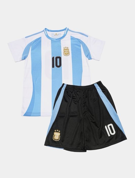 Lux kachestva futbol formalari