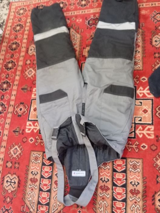 Продам зимнюю спецодежду