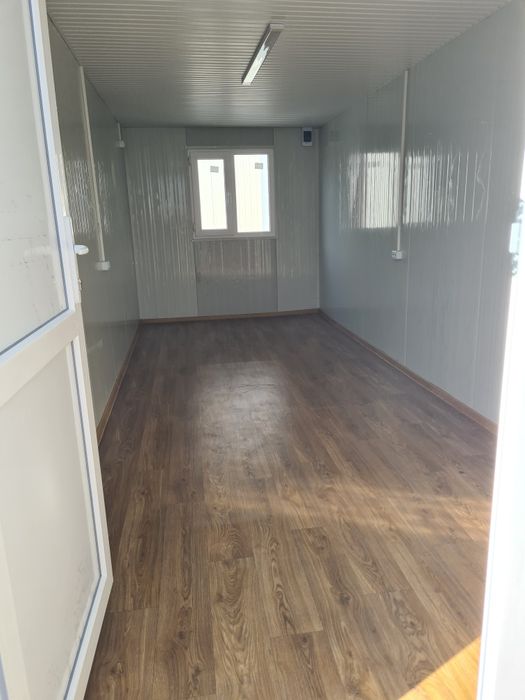 Containere modulare. Birou, vestiar, grup sanitar, vitrina, dormitor